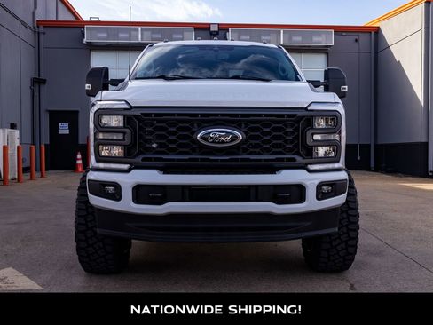 Used 2023 Ford F250 XLT w/ XLT Premium Package image 4