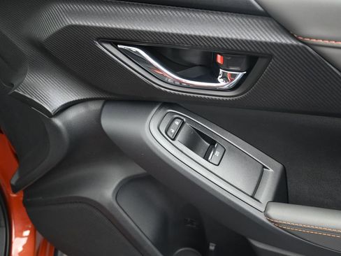 New 2025 Subaru Crosstrek 2.5i Limited w/ Crosstrek Mirror Package image 16