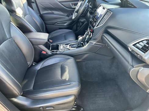 Used 2023 Subaru Forester Touring image 9