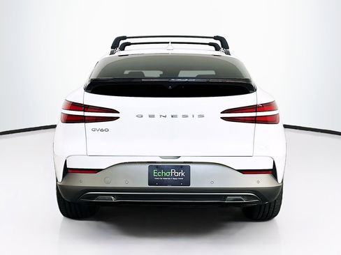 Used 2023 Genesis GV60 Advanced AWD/4WD image 7