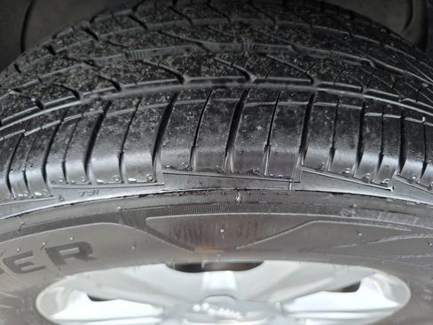 Used 2015 GMC Terrain SLE FWD image 12