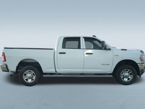 Used 2019 RAM 2500 Tradesman w/ Chrome Appearance Group image 10
