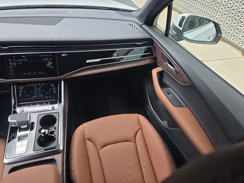 New 2026 Audi Q7 3.0T Premium Plus AWD/4WD image 17