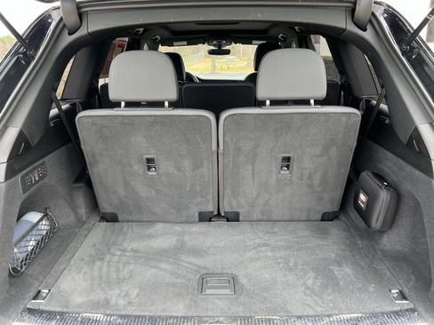 Used 2021 Audi Q7 3.0T Prestige w/ Prestige Package image 34