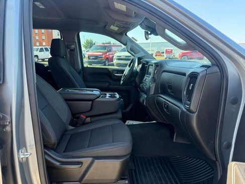 Used 2023 Chevrolet Silverado 1500 Custom RWD image 3