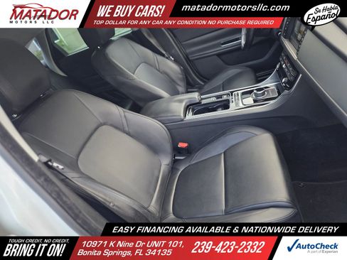 Used 2017 Jaguar XF Premium RWD image 22
