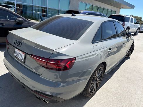 Used 2022 Audi S4 Premium Plus w/ Premium Plus Package AWD/4WD image 5