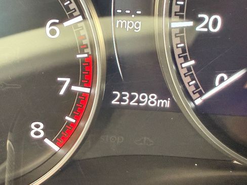 Used 2024 MAZDA MAZDA3 s FWD image 22