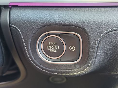 Certified 2025 Mercedes-Benz GLE 53 AMG 4MATIC Coupe image 27