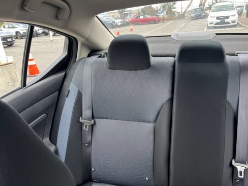 Used 2025 Nissan Versa SV FWD image 39