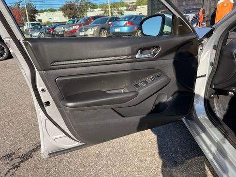 Used 2022 Nissan Altima 2.5 S w/ Driver Assist Package image 20