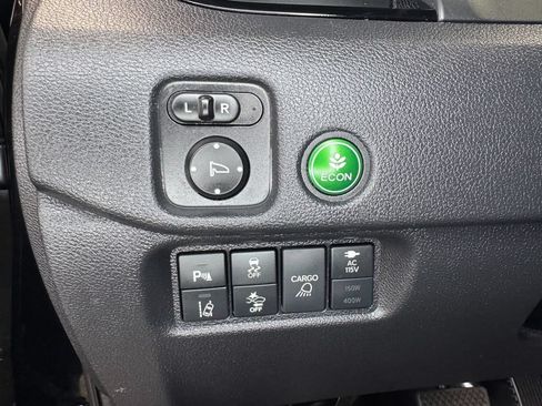 Used 2019 Honda Ridgeline Black Edition image 11