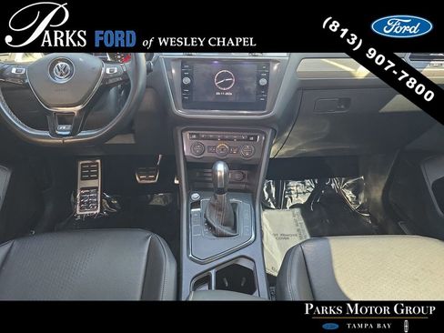 Used 2021 Volkswagen Tiguan SE R-Line image 12