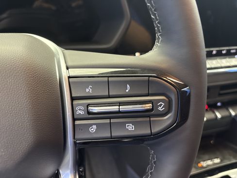 New 2026 Chevrolet Colorado Trail Boss AWD/4WD image 16