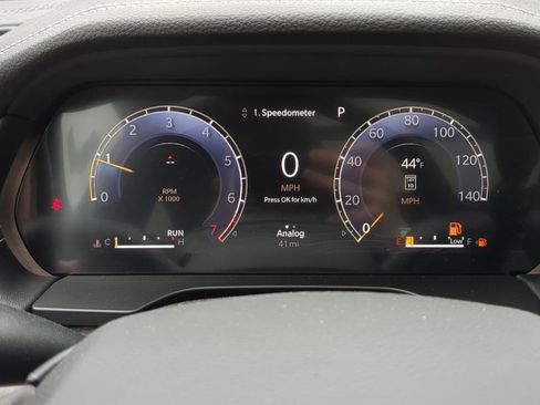 New 2026 Jeep Grand Cherokee L Limited w/ Limited Altitude Package AWD/4WD image 21