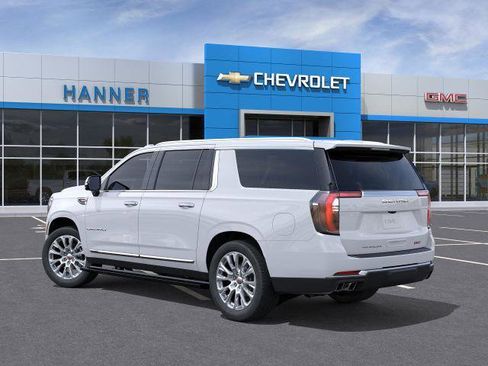 New 2026 GMC Yukon XL Denali w/ Sun & Power Step Package AWD/4WD image 21