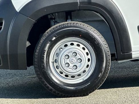 New 2026 RAM ProMaster 2500 w/ Convenience Group image 24