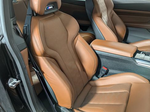 Used 2021 BMW M4 Competition w/ Executive Package image 39