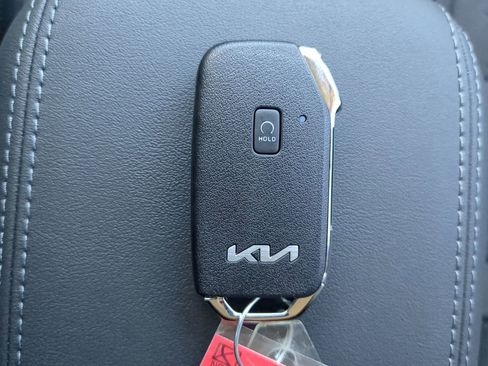 New 2026 Kia Seltos S image 23