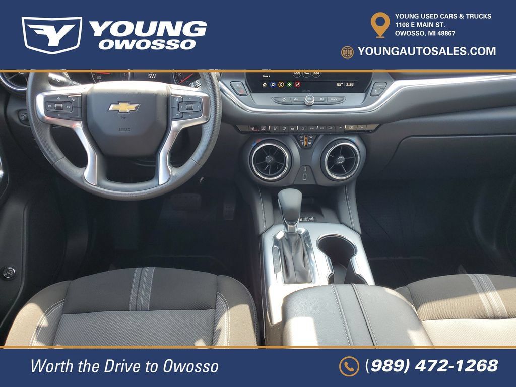 Certified 2024 Chevrolet Blazer LT w/ Convenience Package FWD image 23