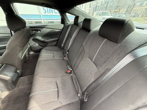 Used 2023 Honda Accord Sport image 30