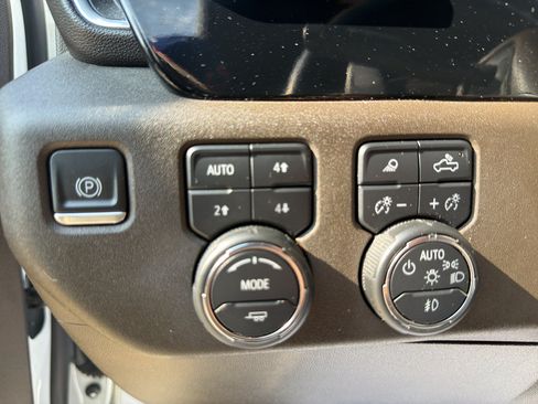 Used 2024 Chevrolet Silverado 1500 LTZ w/ Z71 Off-Road Package AWD/4WD image 25