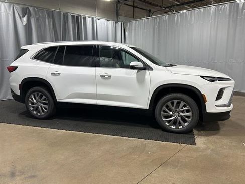 New 2026 Buick Enclave Preferred w/ Power Package image 2