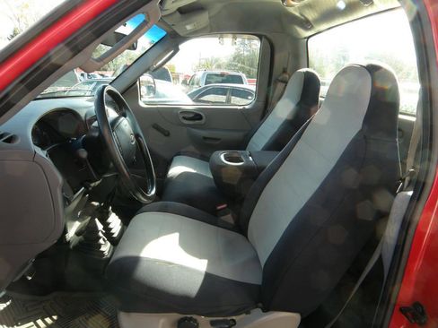 Used 2004 Ford F150 XL image 9