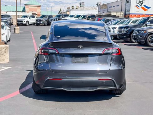Used 2022 Tesla Model Y Performance AWD/4WD image 3