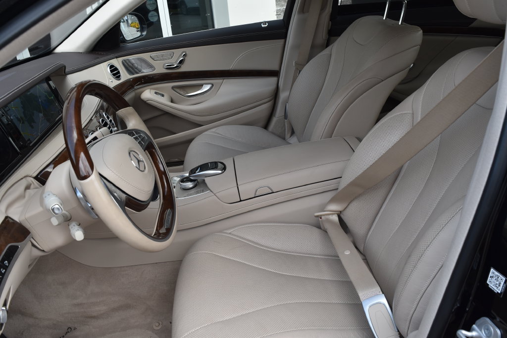 Used 2017 Mercedes-Benz S 550 Sedan w/ Premium Package image 6