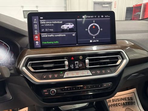 Used 2024 BMW X3 xDrive30i image 9