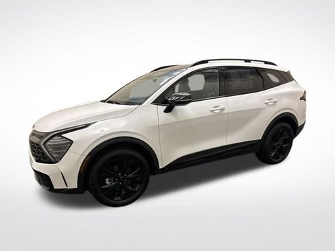 Certified 2025 Kia Sportage X-Line w/ Premium Package AWD/4WD image 8