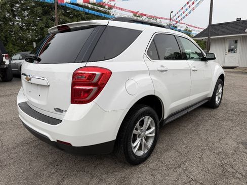 Used 2017 Chevrolet Equinox LT FWD image 5