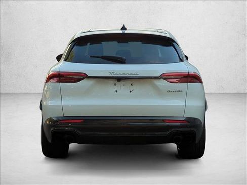 Used 2025 Maserati Grecale Modena AWD/4WD image 5