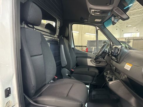 New 2025 Mercedes-Benz Sprinter 3500 image 12