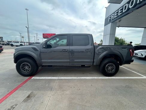 Used 2020 Ford F150 Raptor w/ Equipment Group 802A Luxury AWD/4WD image 2