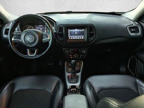 Used 2018 Jeep Compass Latitude w/ Popular Equipment Group image 16