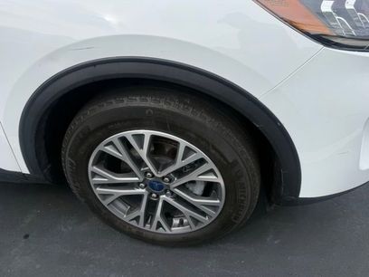 Used 2022 Ford Escape SEL
