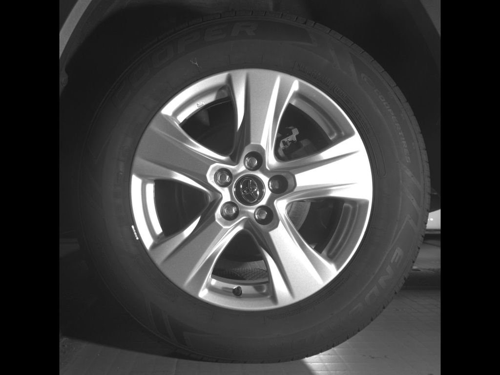 Used 2020 Toyota RAV4 XLE AWD/4WD image 11