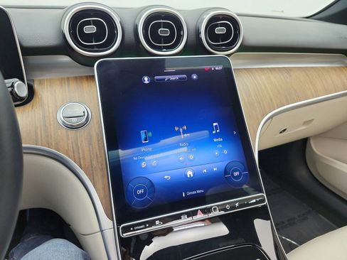 Used 2024 Mercedes-Benz C 300 Sedan image 13