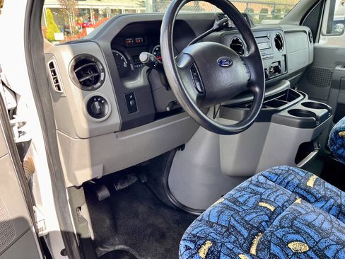 Used 2013 Ford E-350 and Econoline 350 Super Duty w/ Shuttle Bus Prep Pkg image 13
