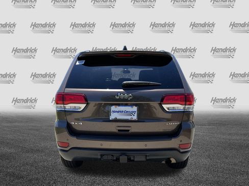 Used 2021 Jeep Grand Cherokee Laredo AWD/4WD image 8