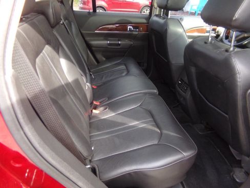 Used 2015 Lincoln MKX Base AWD 4dr SUV w/ Equipment Group 102A image 34