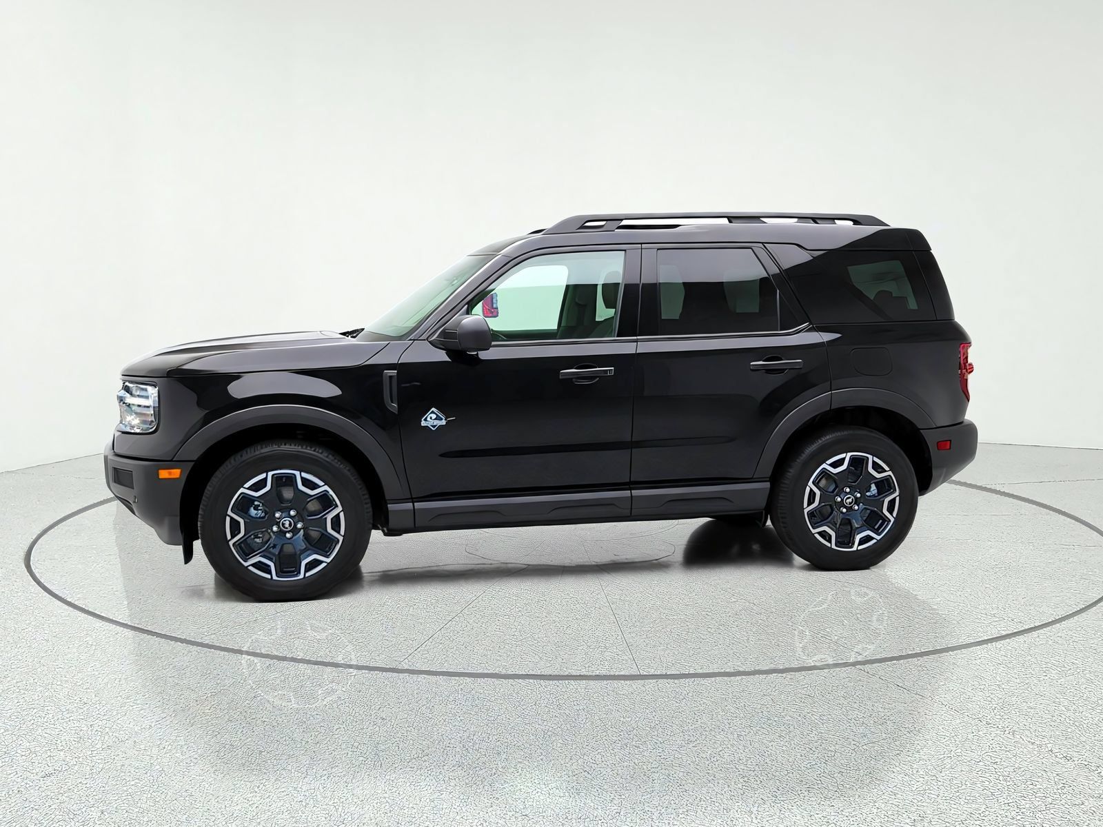 New 2026 Ford Bronco Sport Outer Banks w/ Outer Banks Tech Package+ AWD/4WD image 4