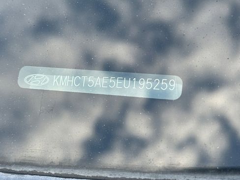 Used 2014 Hyundai Accent GS FWD image 8