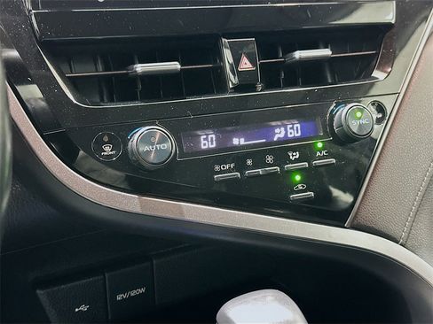 Used 2021 Toyota Camry XSE w/ Carpet Mat Package (TMS) image 16