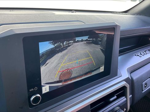 Used 2025 Toyota Tacoma SR5 RWD image 26