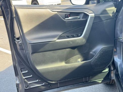 Certified 2022 Toyota RAV4 XSE image 25