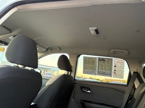 Certified 2023 Nissan Rogue SV image 35