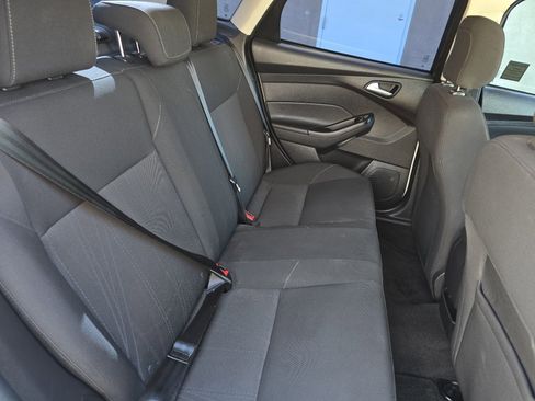 Used 2018 Ford Focus SE image 27